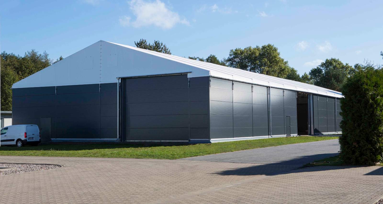 Expand Your Business with Instant Space Temporary Buildings